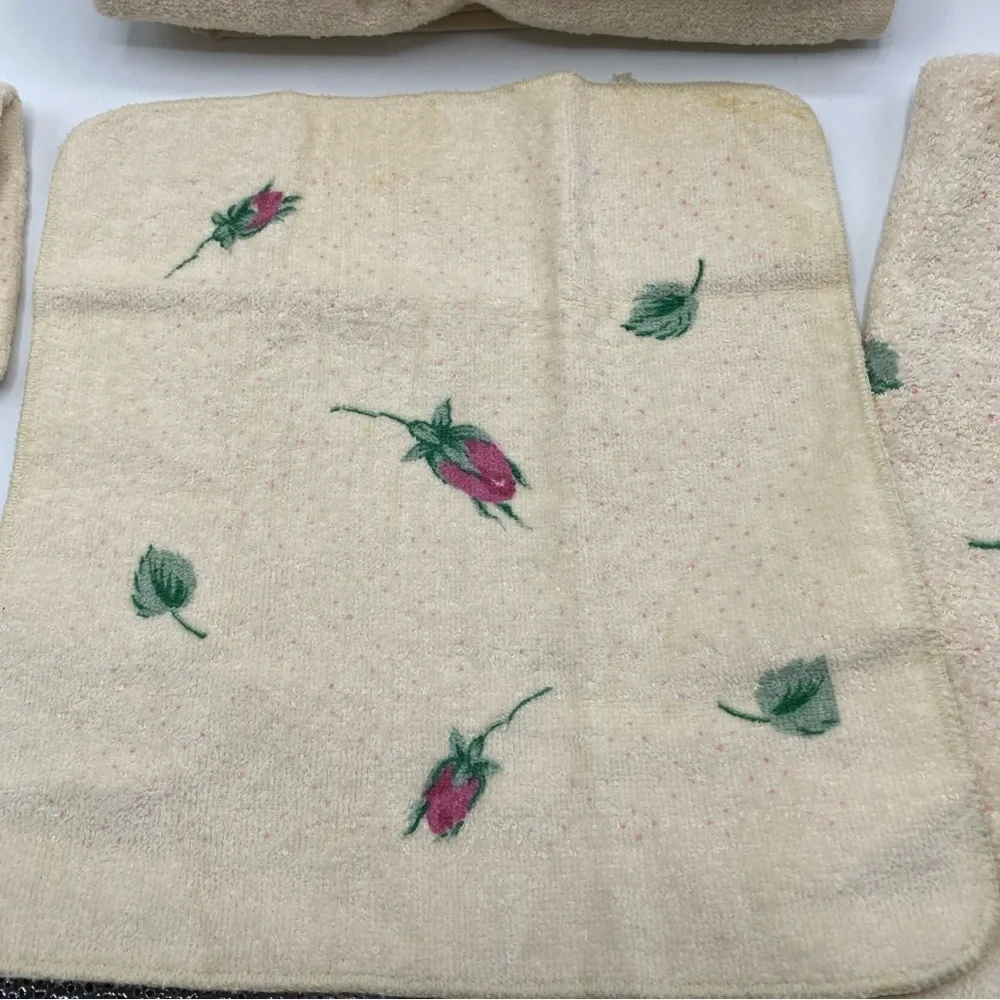 Vintage Cannon Bath Towels Wash Cloth White Pink Rose Floral Cottage Core USA